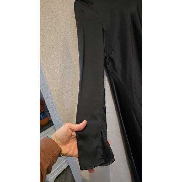 We Wore What Maxi Dress Womens M Black Long Sleeve Open Back Cowl Formal - Picture 11 of 16